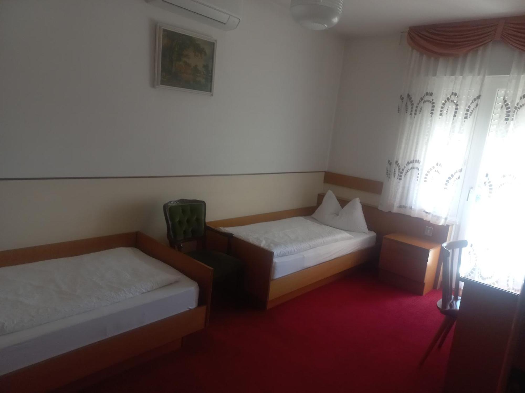 Hotel Lux Merano Luaran gambar